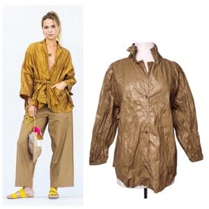 New Olivaceous Faux Leather Jacket Button Up
Balloon Sleeves Tan Colour SizeM/L